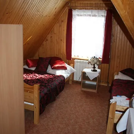 Krystyna Bed & Breakfast 3*